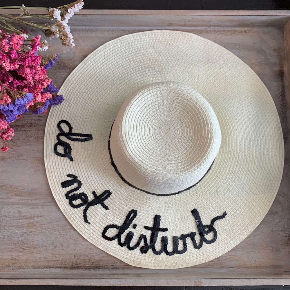 Straw Hat 👒 sequined do not disturb